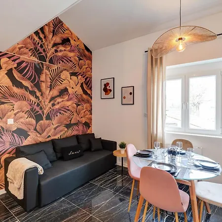 Amazone Prestige - Lyon Est *